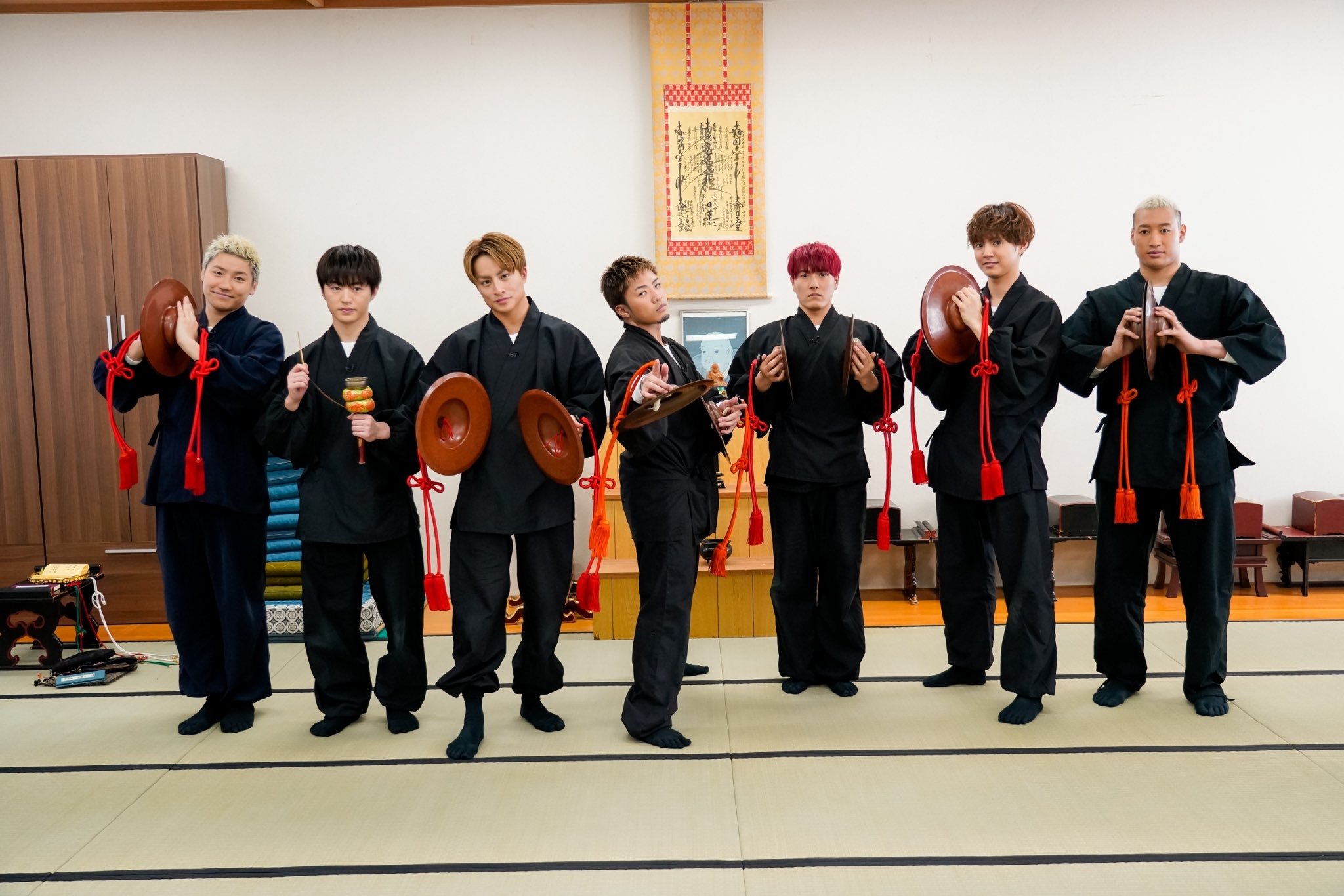  p>generations from exile tribe,日本流行乐男子舞蹈&演唱组合