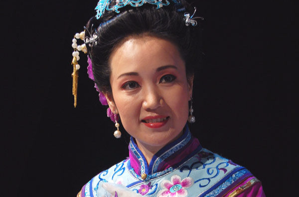  p data-id="go1ji88sgy">刘桂娟,1965年出生于中国天津市,毕业于天津