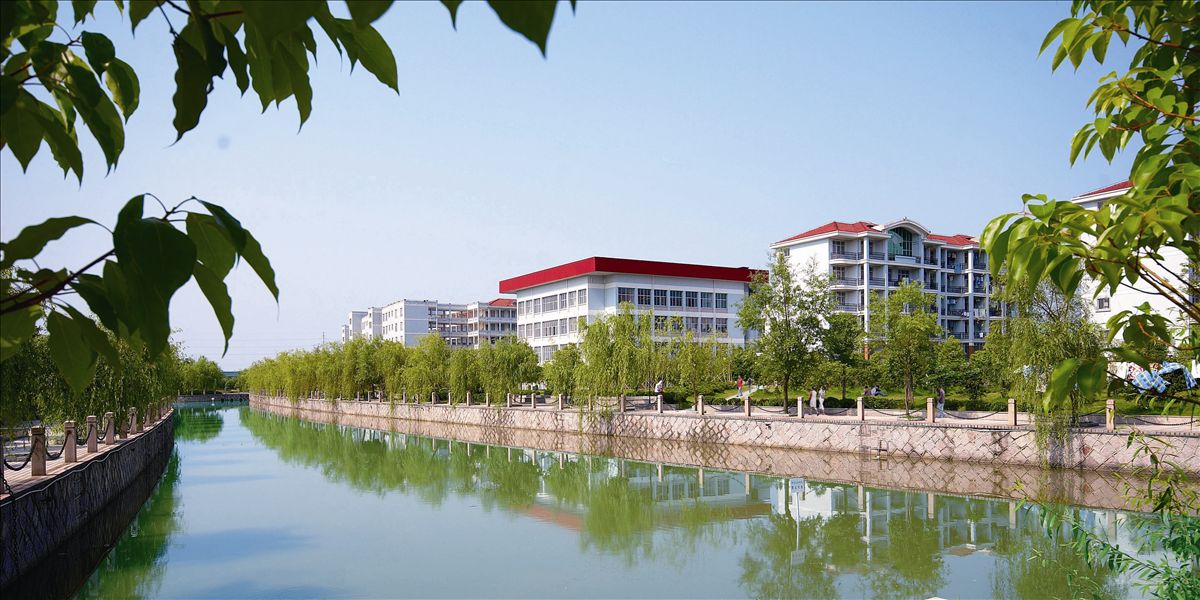 浙江宇翔外国语学院