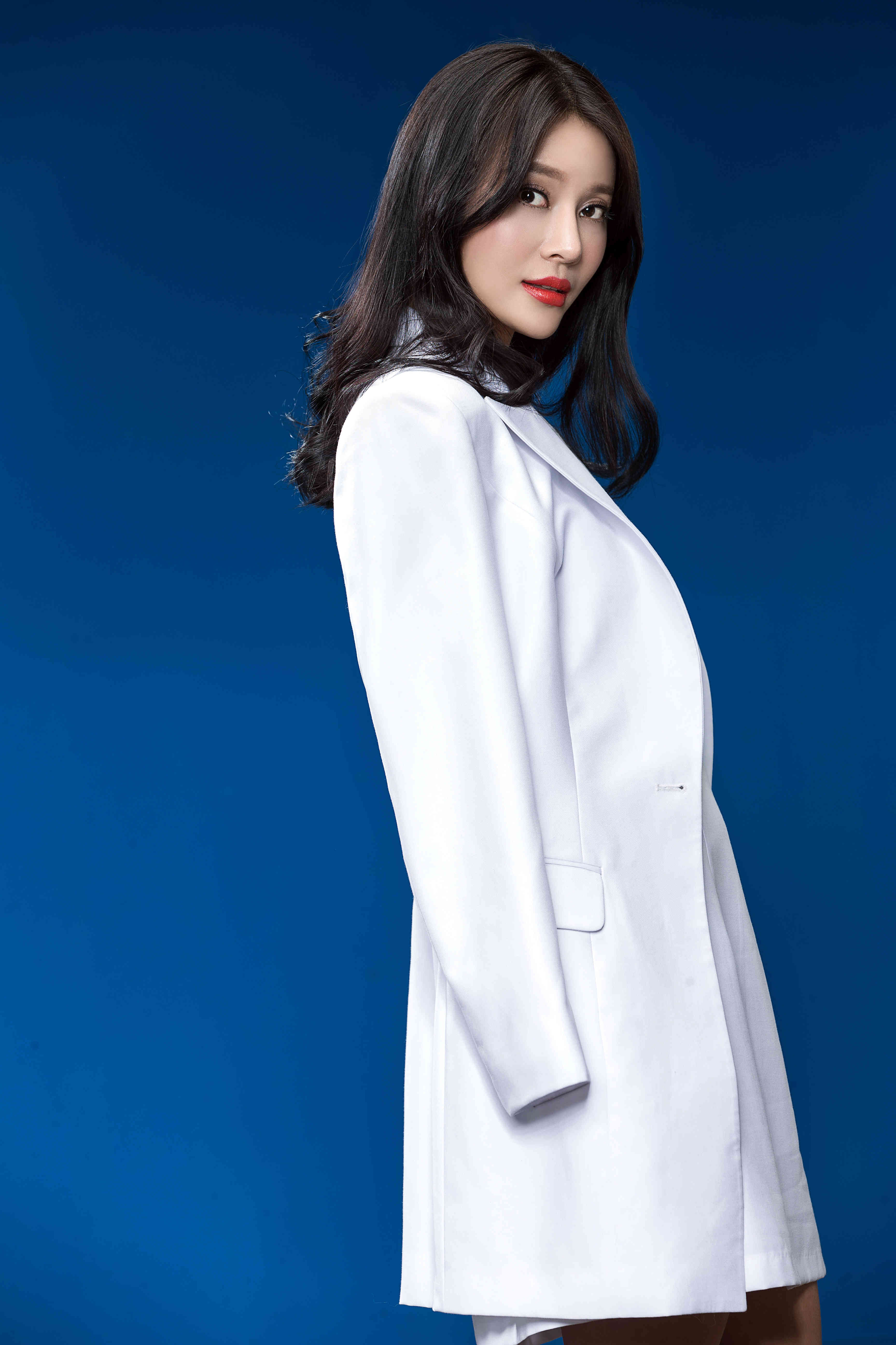  p>李思,si li, a target="_blank" href="/item/演员/17704276" data