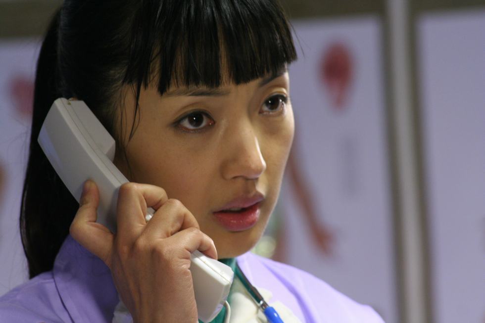  p>《超强台风》是由 a href="#" data-lemmaid="3733718">冯小宁 /a>