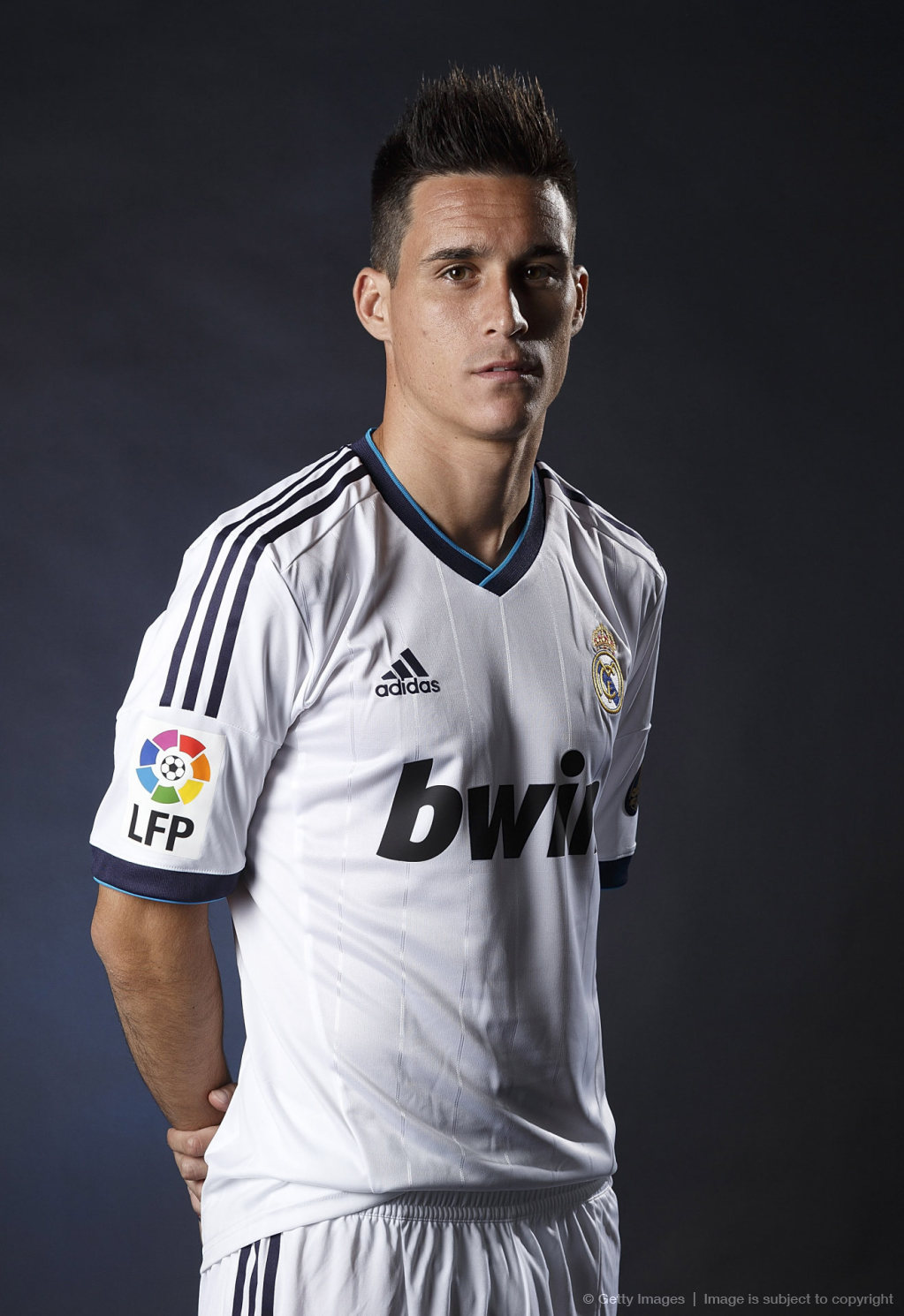 " data-lemmaid="148941">西班牙 /a>莫特里尔,西班牙足球运动员,场