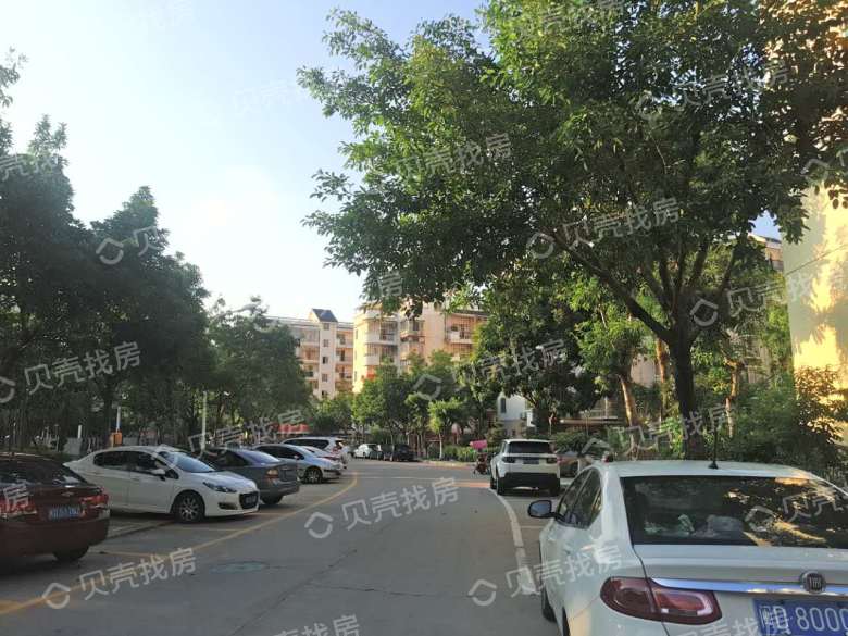  p data-id="gn071eo8tu">兴港花园一期位于厦门市海沧海沧外国语片区