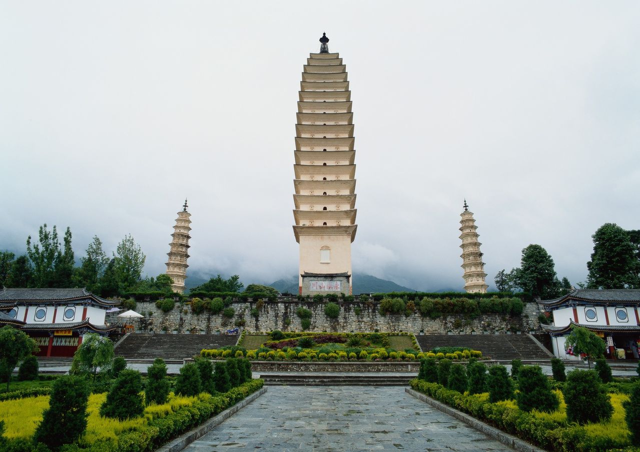 云南大理崇圣寺三塔