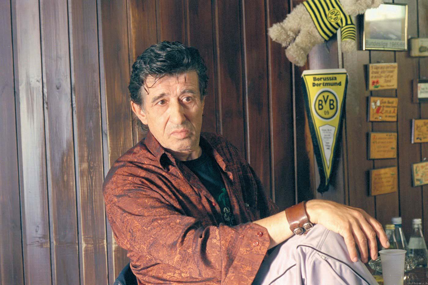  p>《像我们这样的男人们》是2004年上映的德国喜剧电影,由sherry