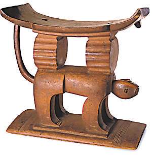  p>根据古老的传统,加纳各部落国家都有用当地特产的乌木精心制做的一