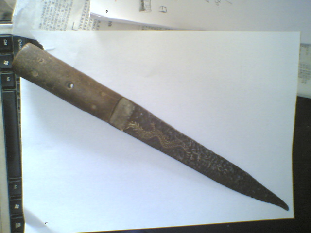  p>满族男子随身携带的餐刀 /p>