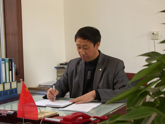 商南县初级中学