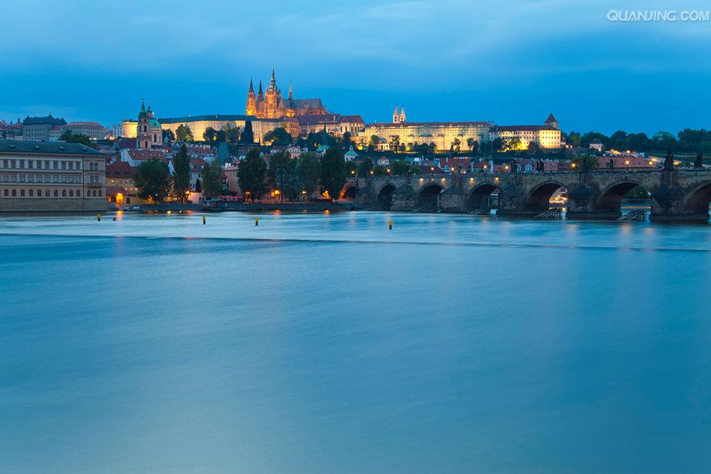  p>伏尔塔瓦河(英语:vltava river;德语:moldau)是 a href="#" data