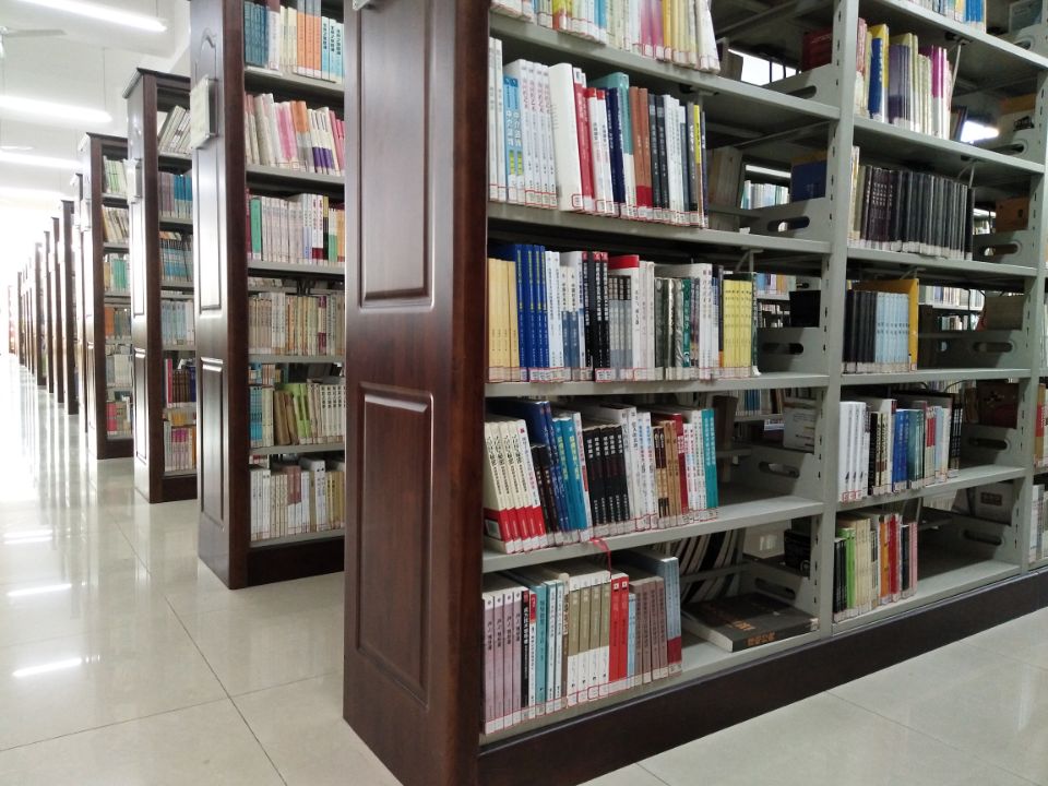 信阳师范大学