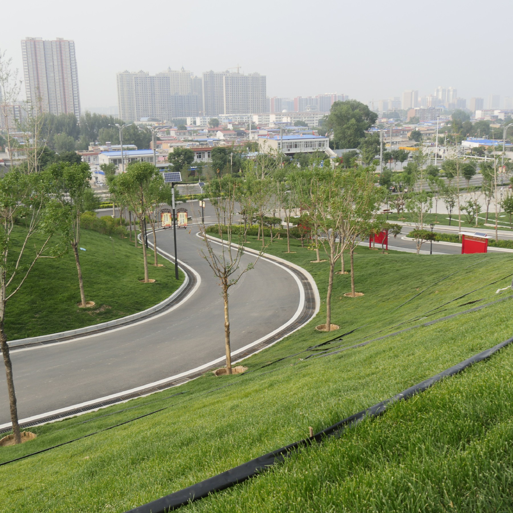  p>九龙岗森林公园位于 a target="_blank" href="/item/忻州市