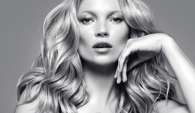  p>凯特·摩丝(kate ann moss),1974年1月16日生于伦敦,模特.