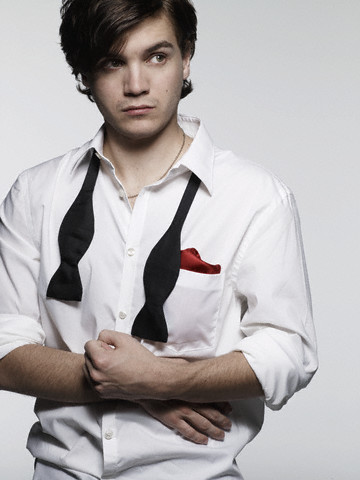  p>埃米尔·赫斯基(emile hirsch),1985年3月13日出生于美国加利福尼