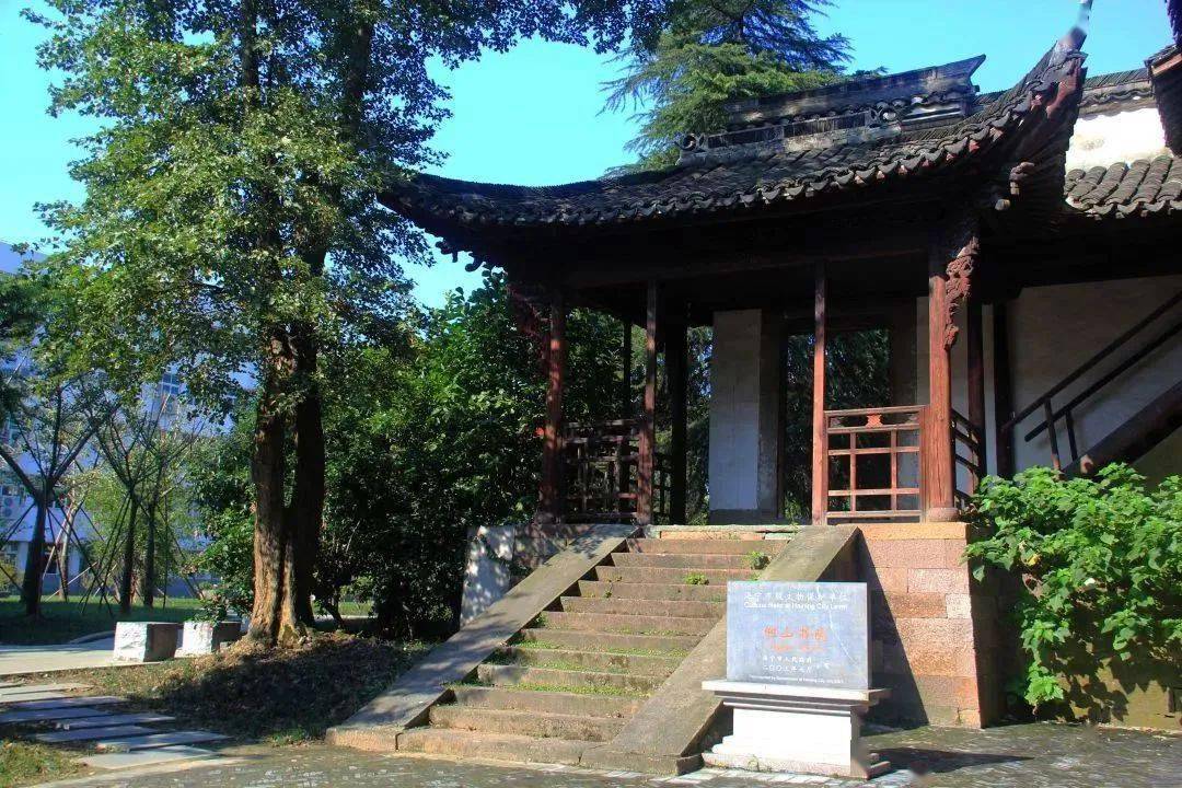 仰山书院是位于江西省抚州市 a target="_blank" href="/item/金溪