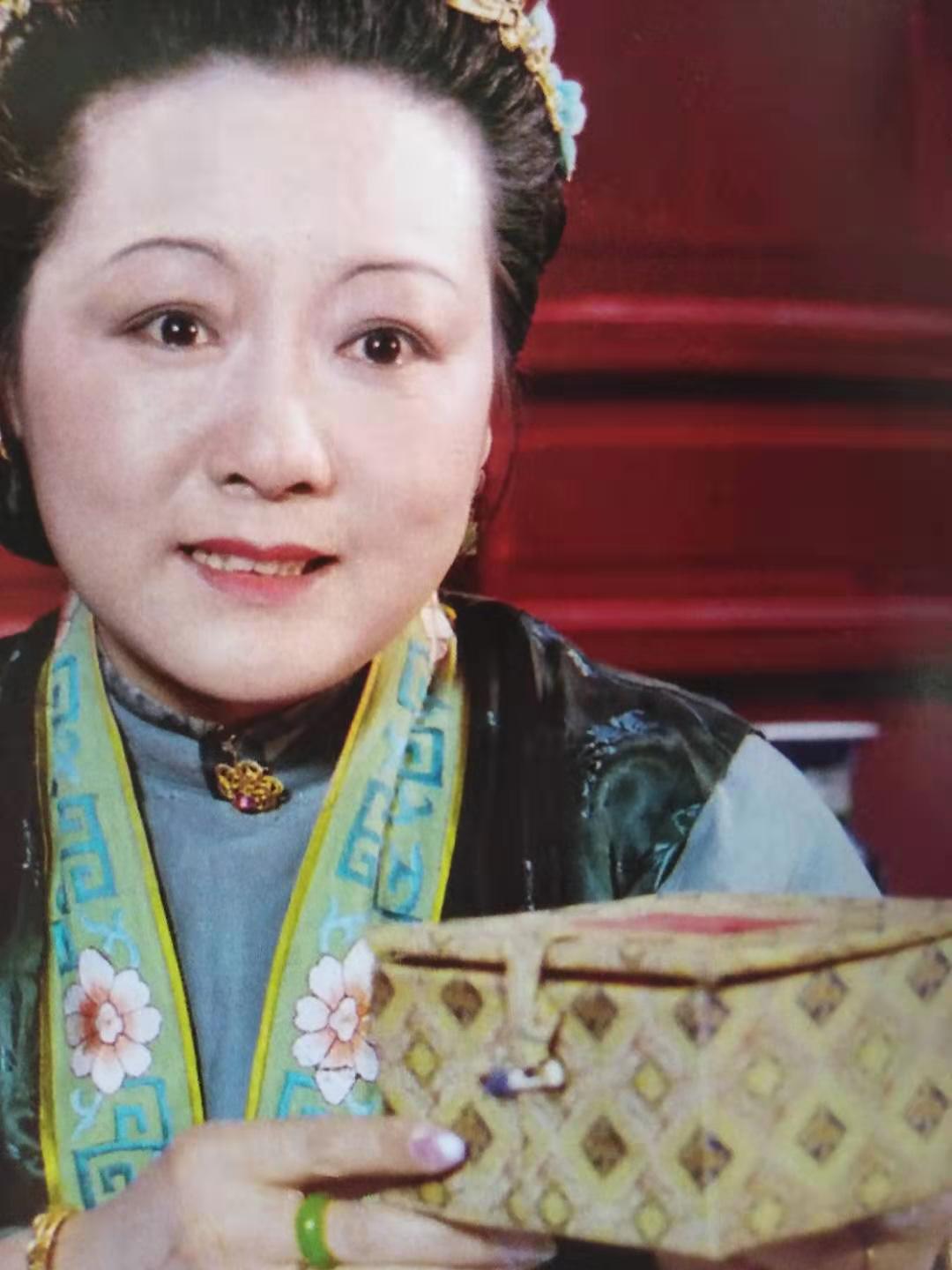 红楼梦：周瑞家的到底是什么样的人？答案藏在原著第6回中_百科TA说