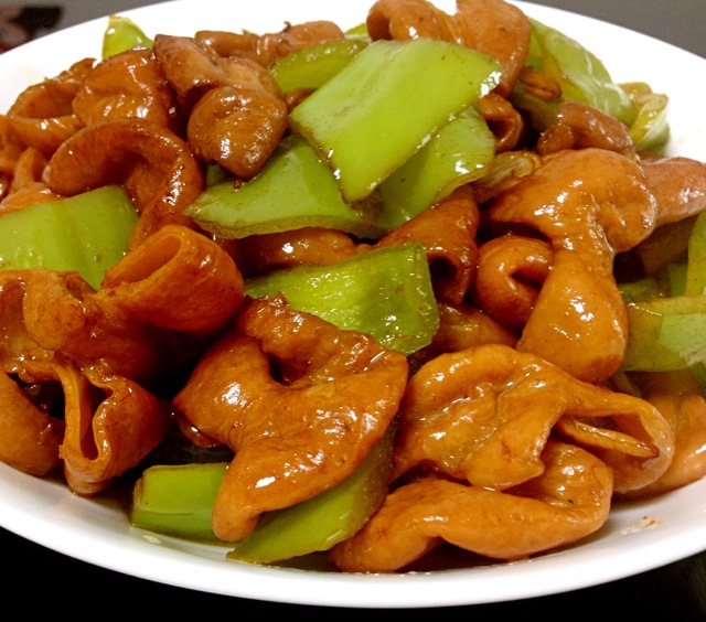 青椒肥肠
