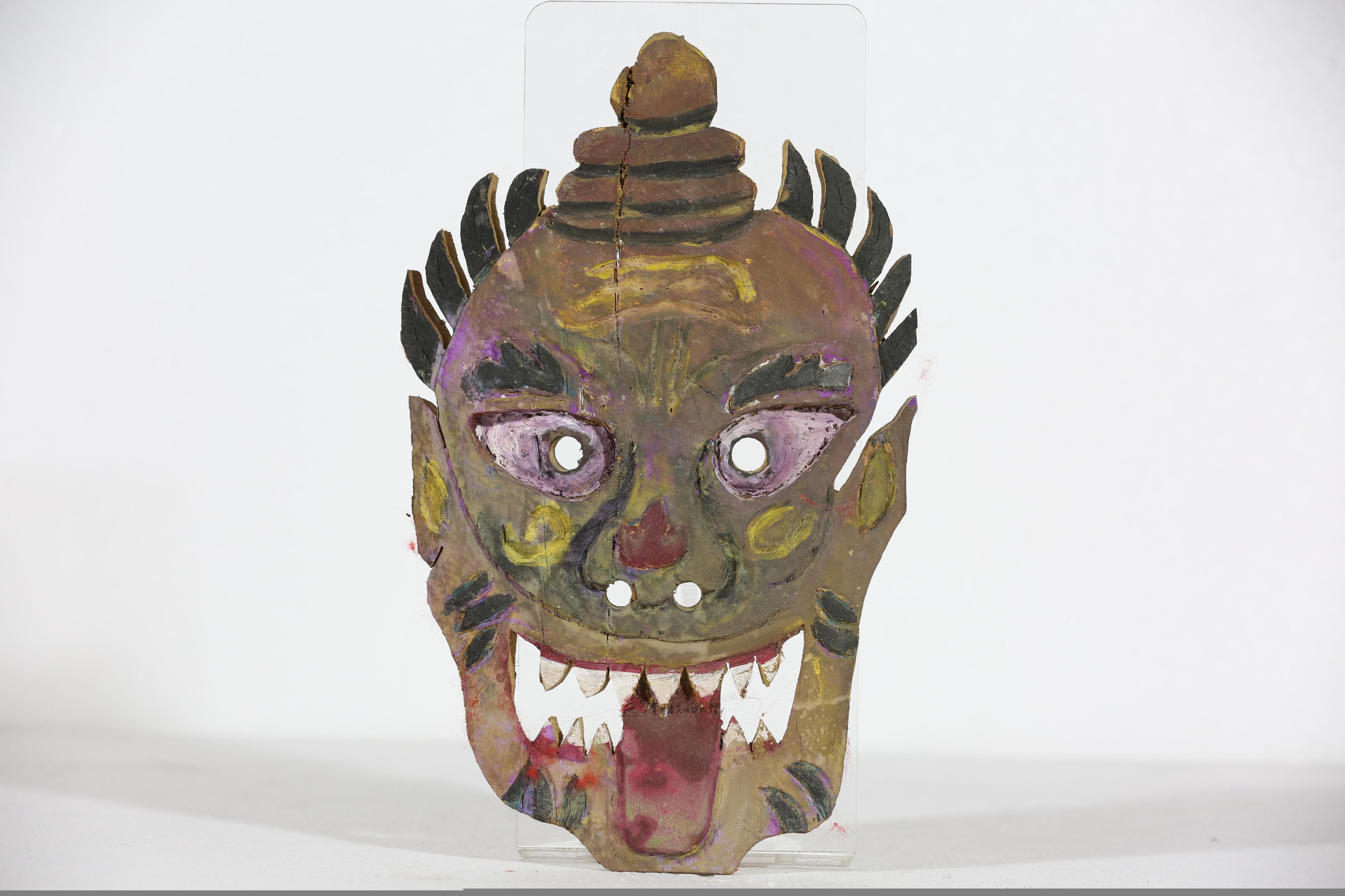 当代云南文山丘北白族面具赤毛鬼