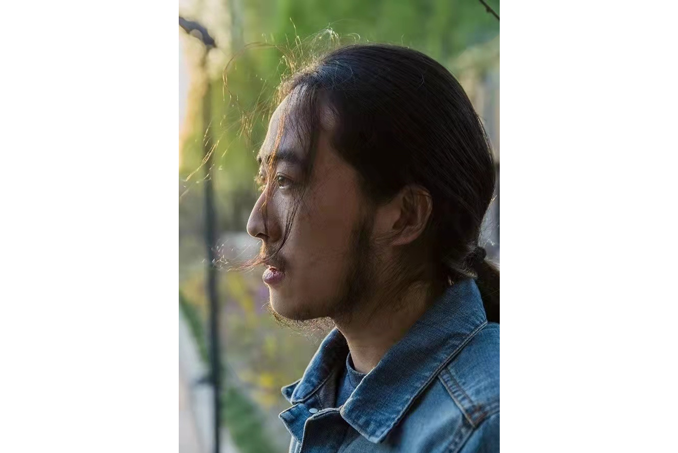  p>王旭东,男,1994年出生于河北正定.