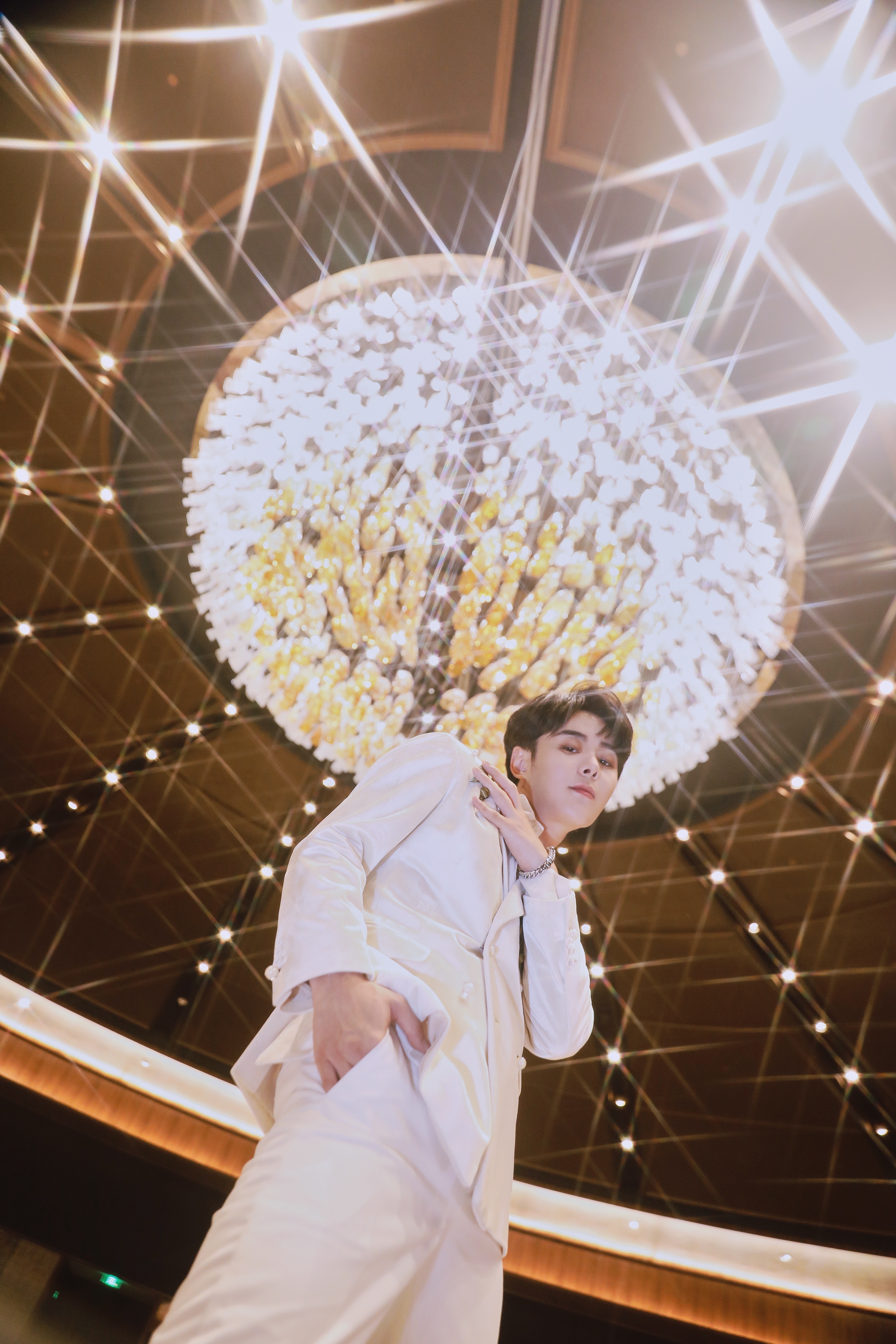  p>杨曦,歌手, a target="_blank" href="/item/小唐人/23407054"