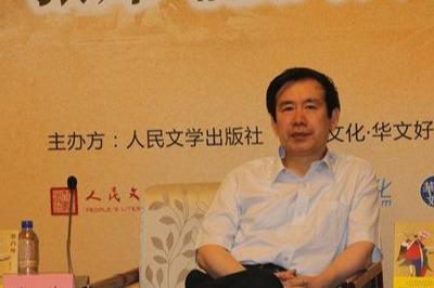走进张炜的文学世界：40余年手写1800多万字作品_百科TA说