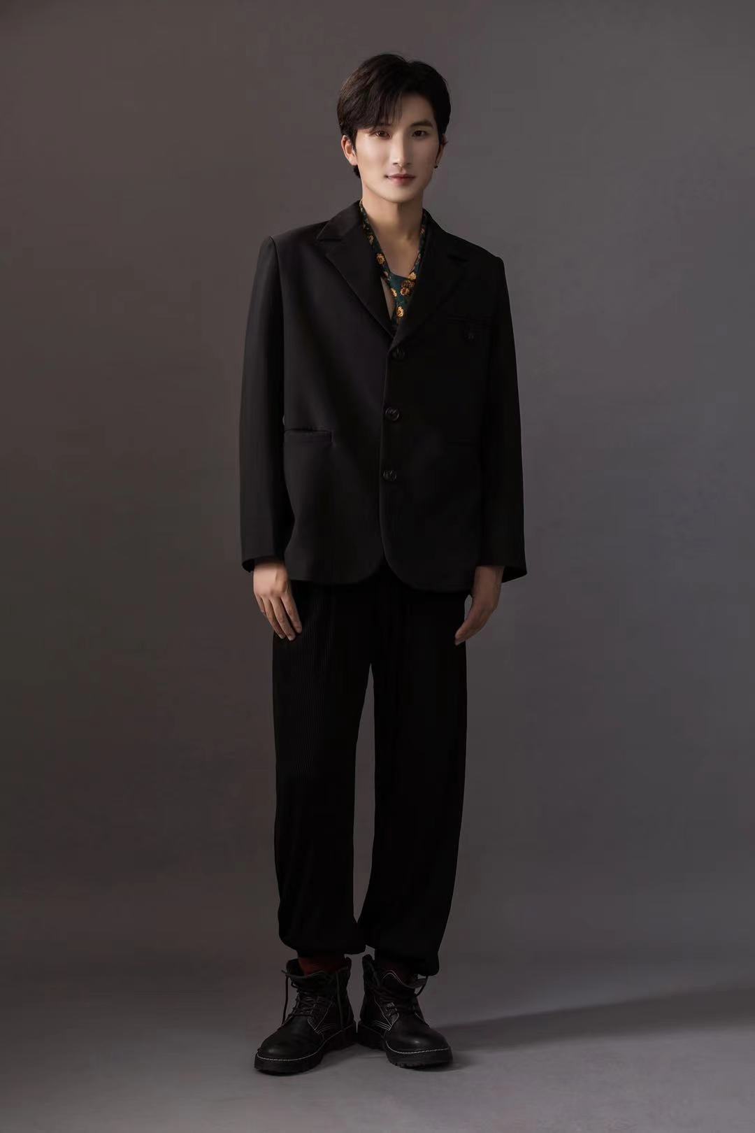  p data-id="gn6pl025o7">李晓,中国内地影视演员 sup data-ctrid="