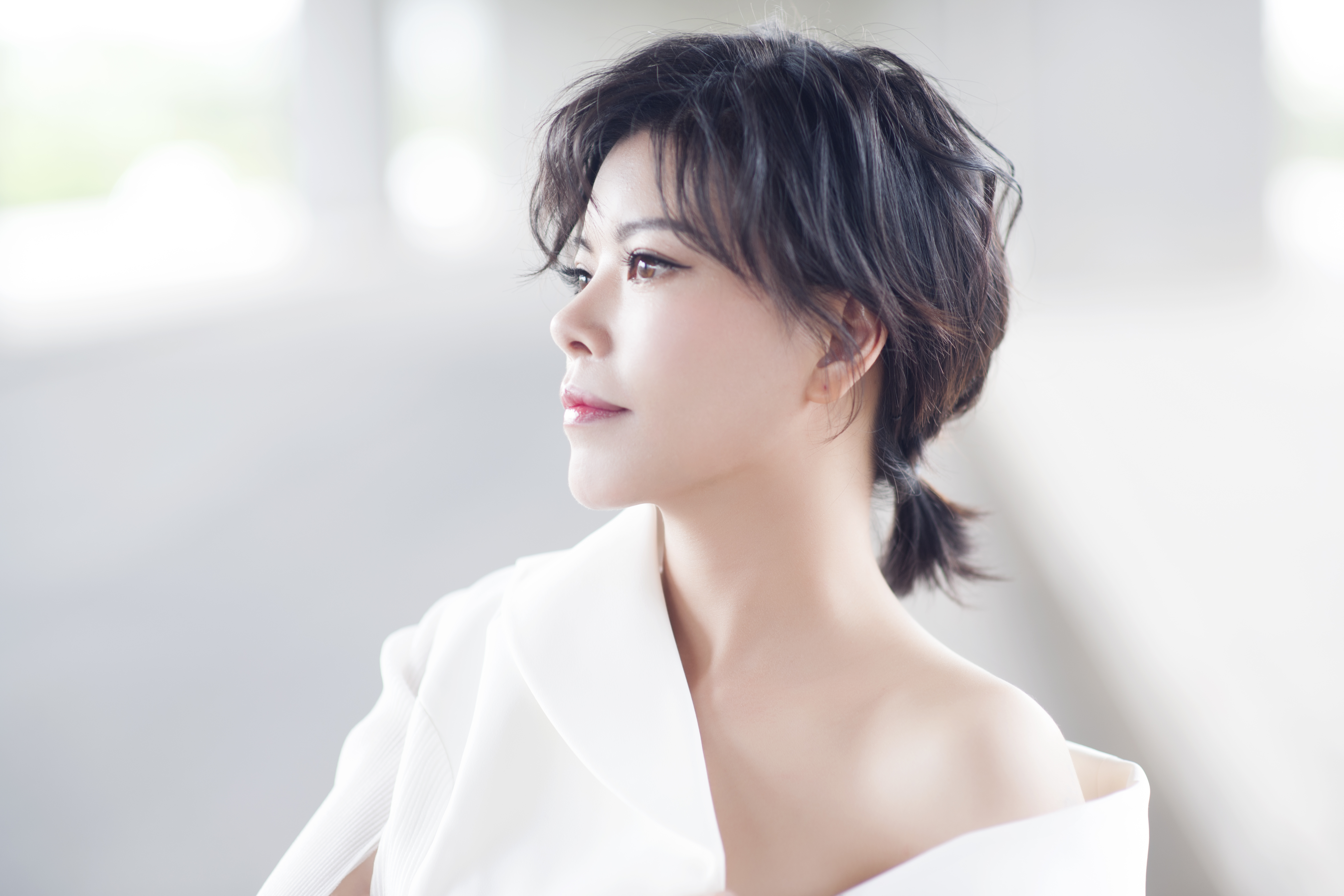 晓晓,1981年10月27日出生于安徽省安庆市,中国内地女歌手,黄梅戏演员