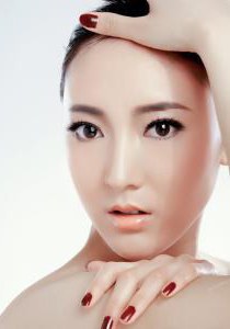  p>江炫蜜,演员,主要作品有《温柔的诱惑》. /p>