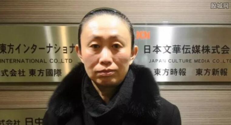  p data-id="gnbljdo5pu">江秋莲,女,是 a