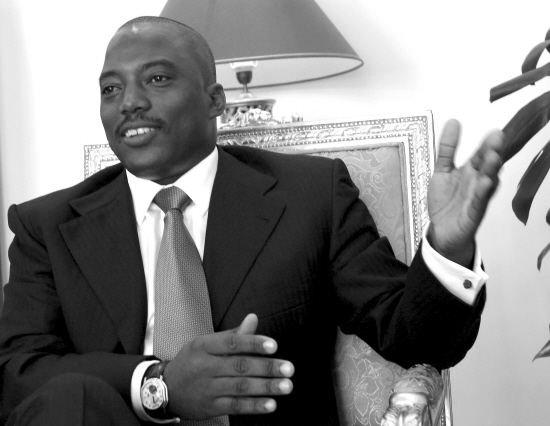  p> b>约瑟夫·卡比拉 /b> ( b>joseph kabila kabange /b>) ,1971年6