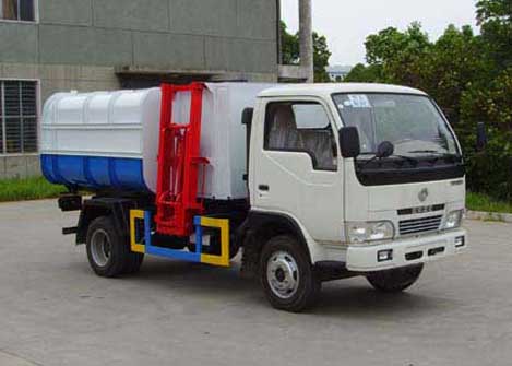 东风轻型垃圾车