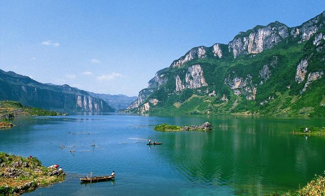 东风湖景区
