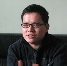  p data-id="gnb3aa2j0v">洪晓峰,男,柒牌集团副总经理,毕业于厦门