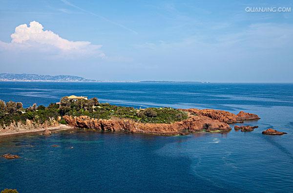 在法语的意思是" a target="_blank" href="/item/象牙海岸/4094603"