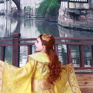  p data-id="gn2tyaopno">《不能做你的骄傲》是mc王佳演唱的歌曲,由