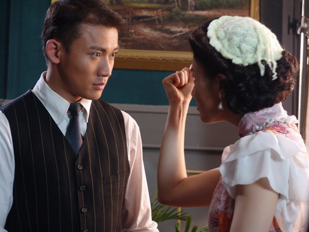 成娱乐圈中一颗备受瞩目的新星,而由她所演唱的电视剧《 a target="