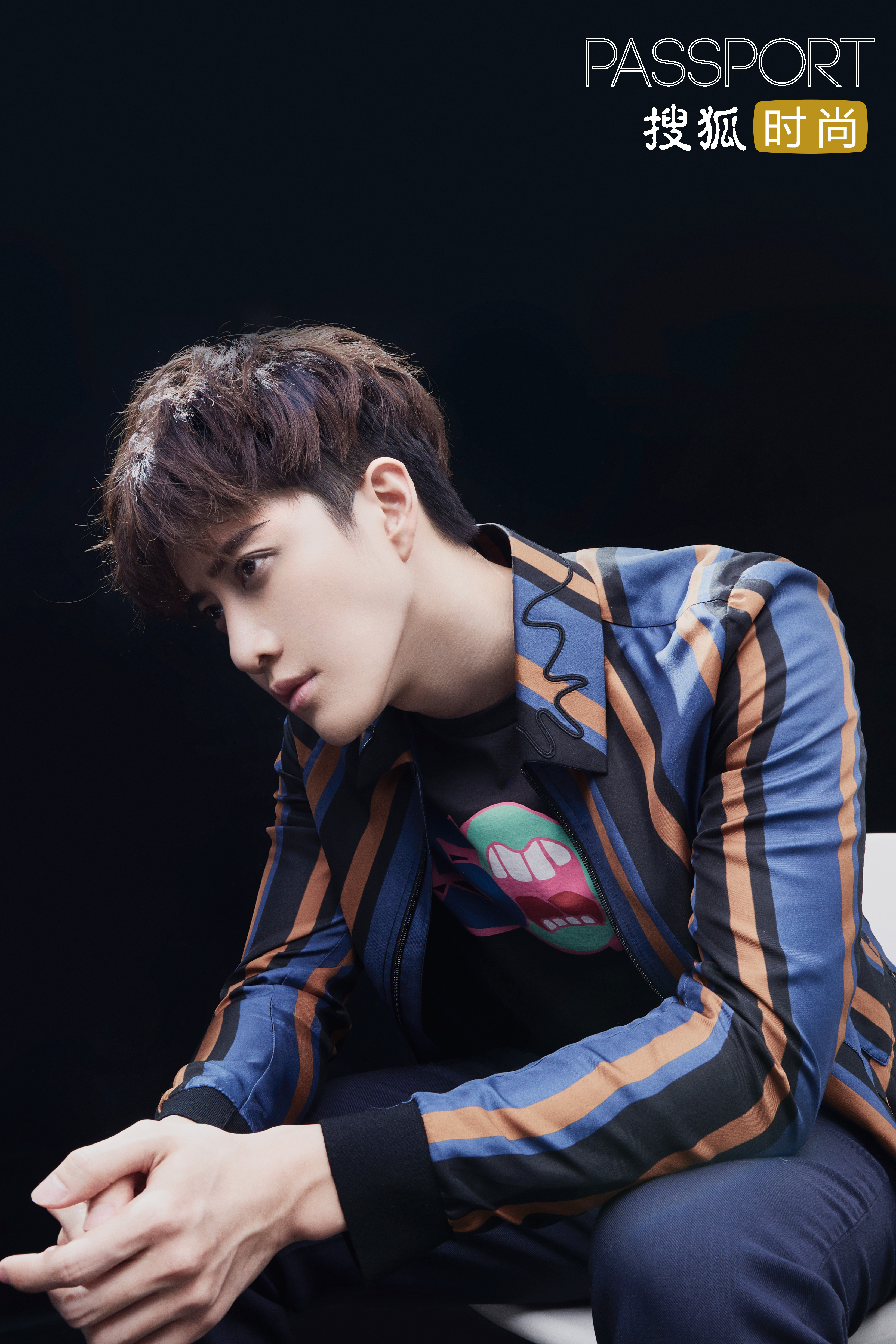 裴善官(mike),1989年12月19日出生于泰国,泰国流行乐男歌手,影视演员