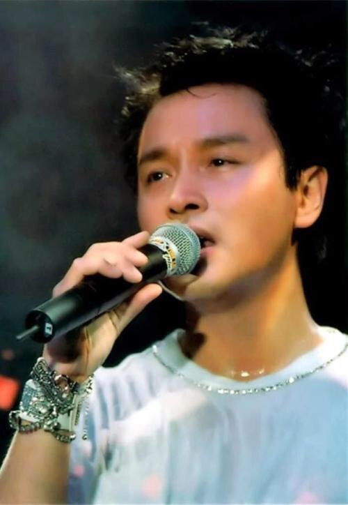 张国荣拉阔音乐会