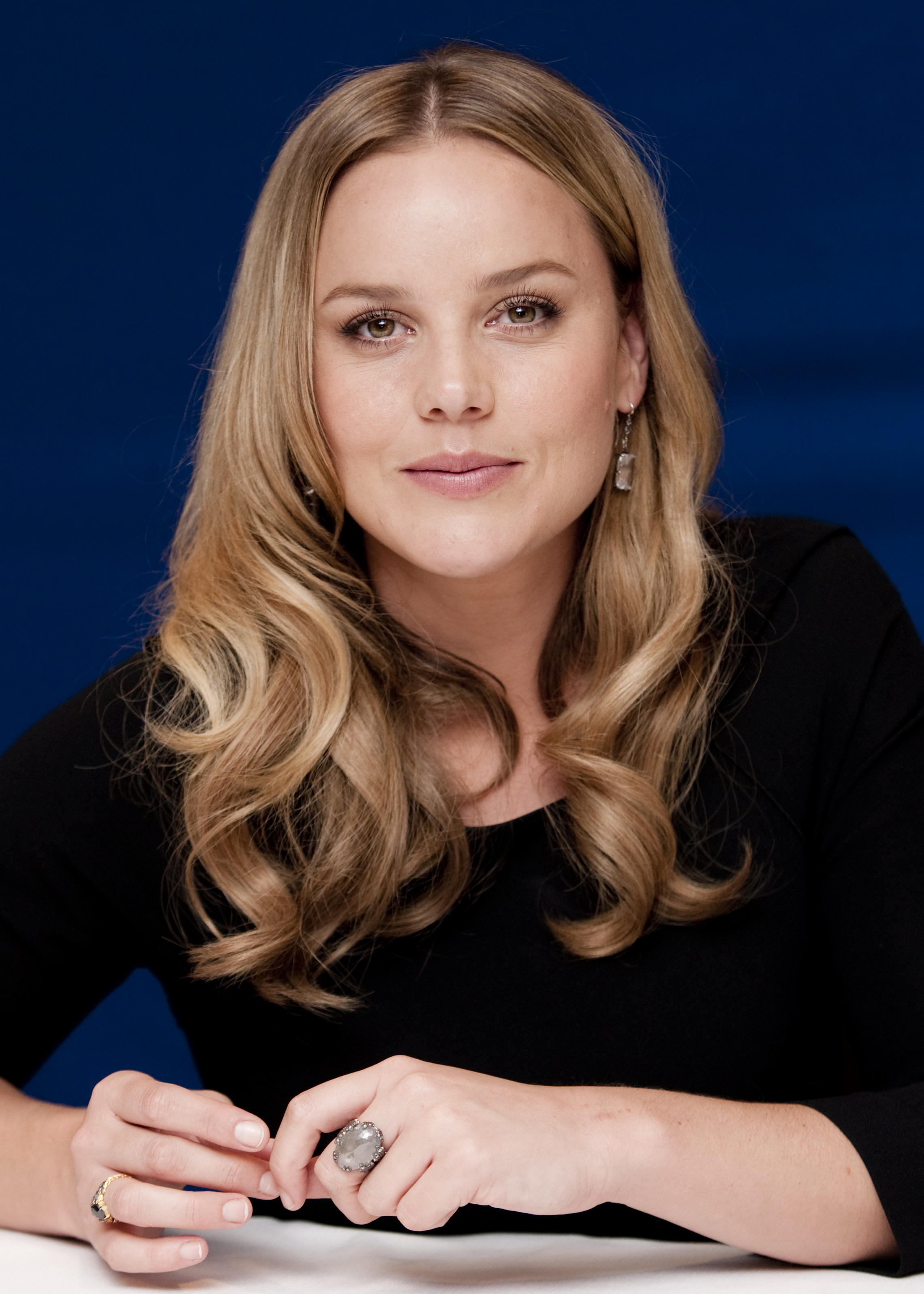 艾比·考尼什 abbie cornish