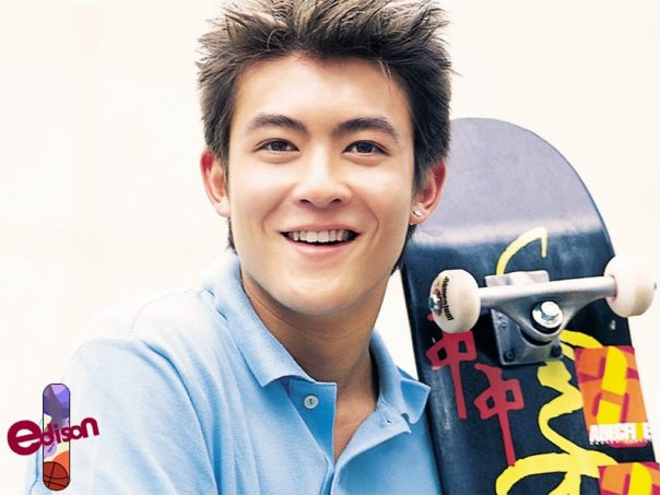  p>陈冠希 i>(edison chen) /i>,1980年10月7日出生于 a target="