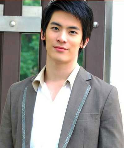 son yuke songpaisarn