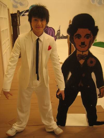  p>邱胜翊,艺名王子(prince),1989年4月14日出生于台湾,中国台湾男