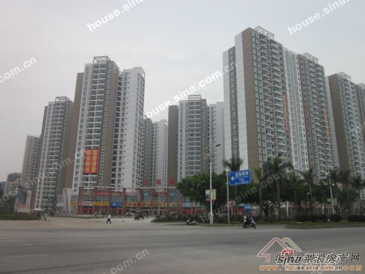 项目是250亩东峰新城之主打项目,位于北海大道和湖北路的交界处,靠近