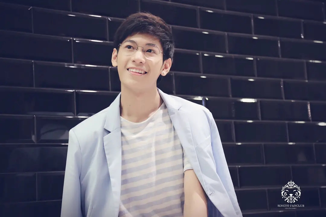  p>巴拉奇亚·鲁洛(singto),1994年7月28日出生于