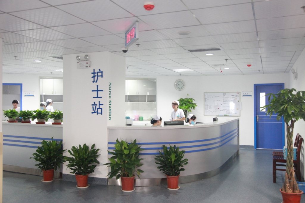 吴阶平泌尿外科中心