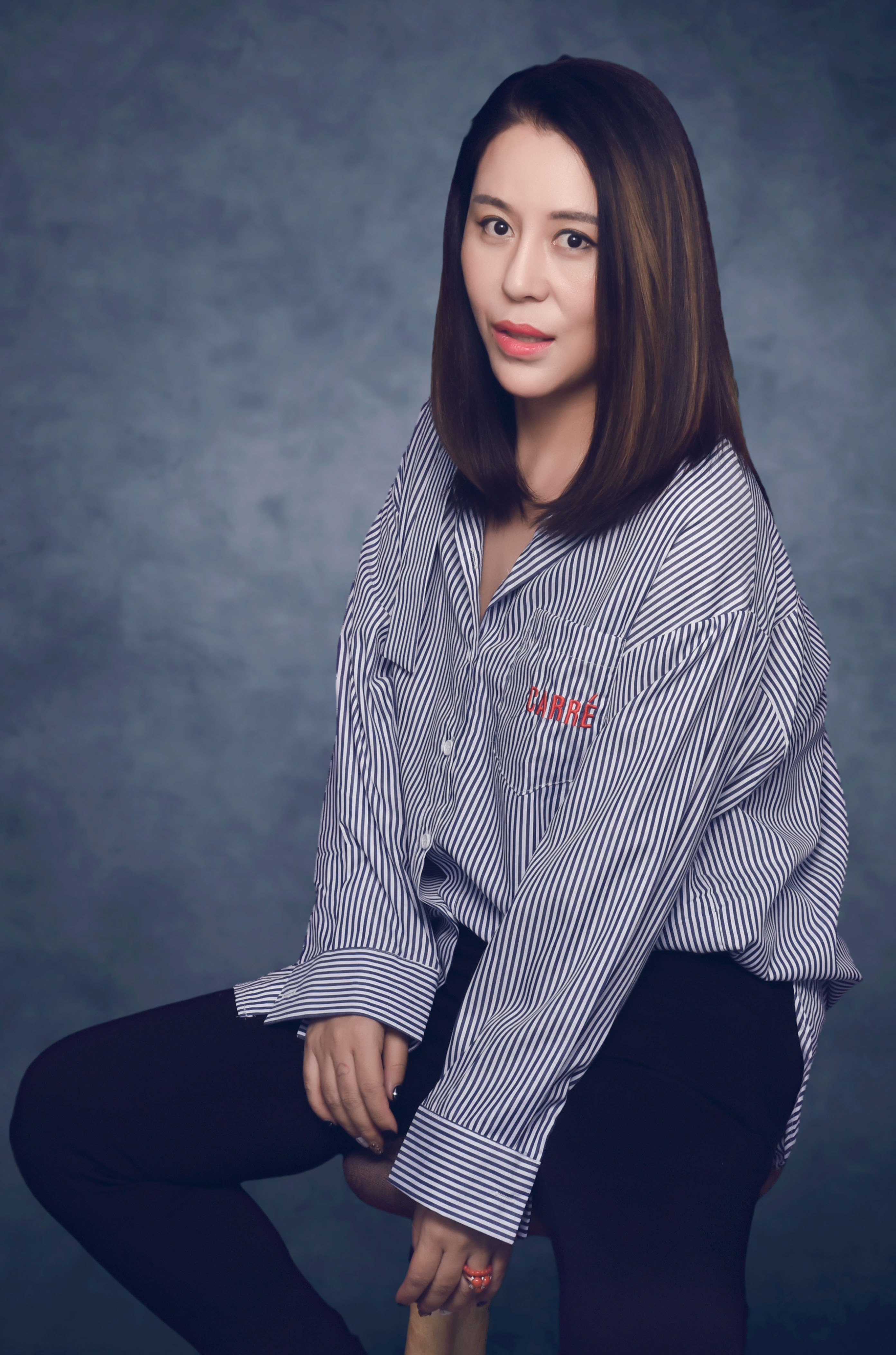 data-id="go1aaqffft">石萱, a target="_blank" href="/item/李小双