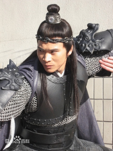  p>李炳渊,原名李渊,出生于 a target="_blank" href="/item/山东省