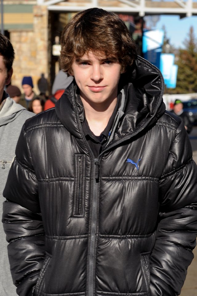  p>弗莱迪·海默(freddie highmore),1992年2月14日出生于英国伦敦