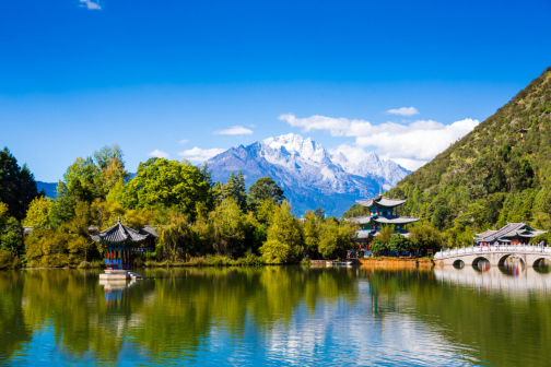 黑龙潭