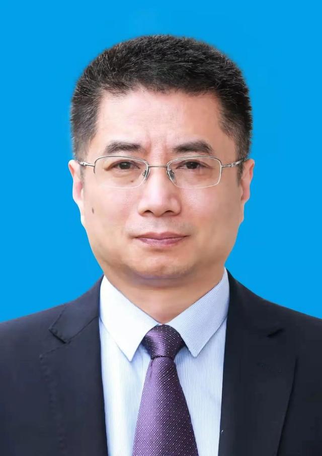  /p> p data-id="gnbjin3udt">现任江西省新余市委副书记,市