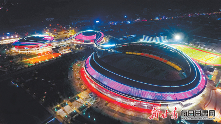 天水市体育中心夜景
